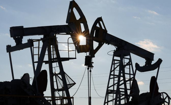 Трамповские &laquo;пошлины на русскую нефть&raquo; только увеличат доходы России. Разбираемся